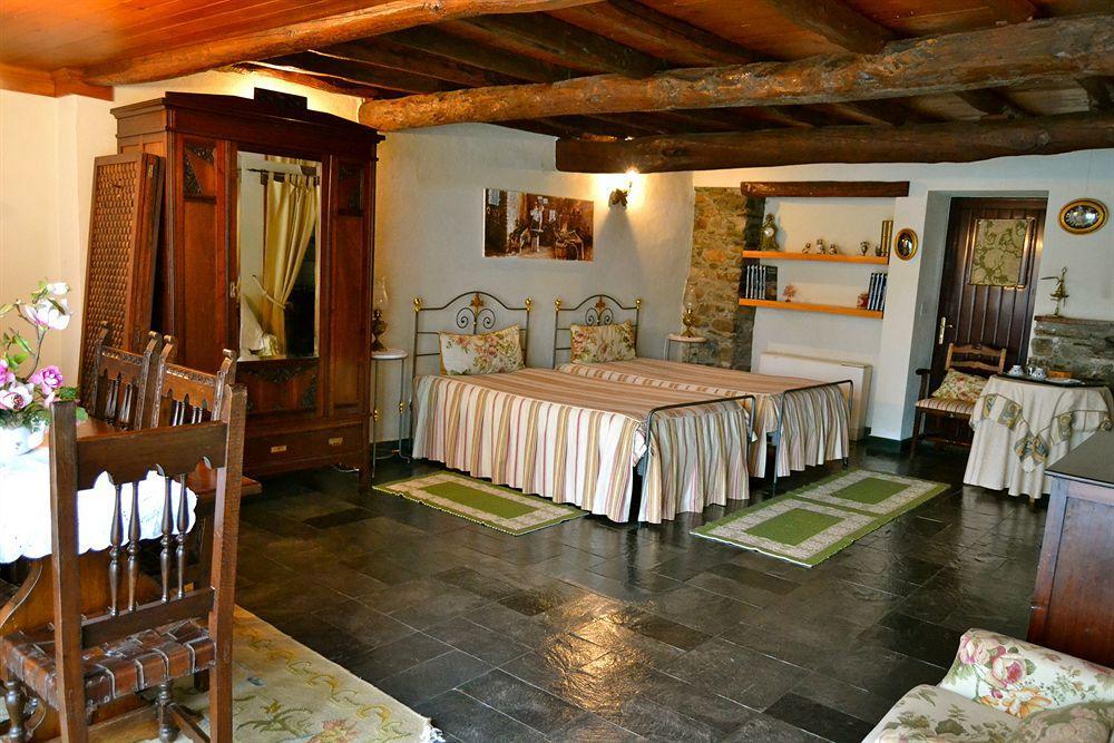 Quintal De Alem Do Ribeiro-Turismo Rural Lousa  Exterior photo
