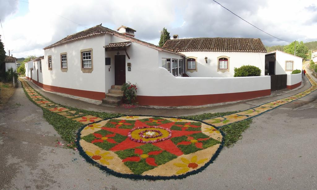 Quintal De Alem Do Ribeiro-Turismo Rural Lousa  Exterior photo