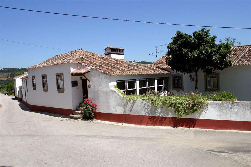 Quintal De Alem Do Ribeiro-Turismo Rural Lousa  Exterior photo